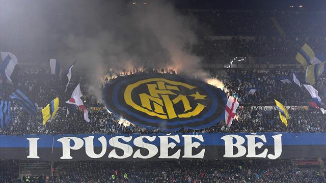 La Curva Nord, l'autre moitié de San Siro aux couleurs de l'Inter La Curva Nord, l'autre moitié de San Siro aux couleurs de l'Inter