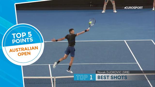 La Top 5 dei colpi del day 6: Anche Fognini nel gotha, ma la magia di Djokovic non si batte La Top 5 dei colpi del day 6: Anche Fognini nel gotha, ma la magia di Djokovic non si batte