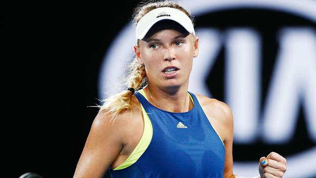 Halbfinale! Wozniacki kämpft sich gegen Suárez durch (Highlights) Halbfinale! Wozniacki kämpft sich gegen Suárez durch (Highlights)