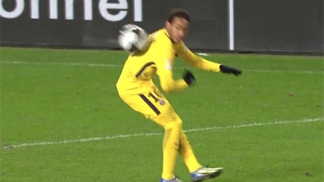 Contrôle du dos et sombrero : Neymar a bien chambré le Stade Rennais