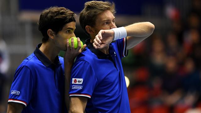 Bousculés, Mahut et Herbert font le job