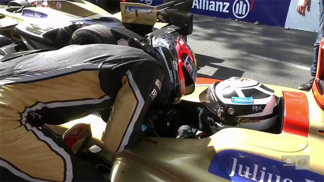 Vergne and Lotterer kiss and make up after mid-race crash Vergne and Lotterer kiss and make up after mid-race crash