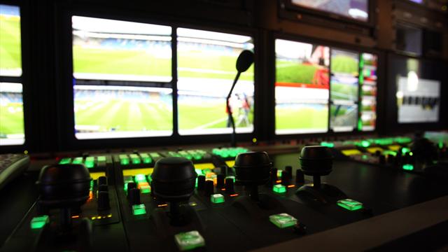 Diritti Tv sul calcio: aumentano le distanze tra Sky e Mediapro Diritti Tv sul calcio: aumentano le distanze tra Sky e Mediapro