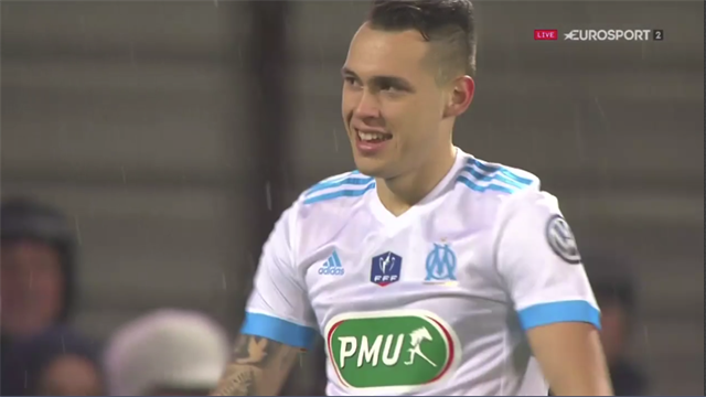 Pour son deuxième but, Ocampos conclut une belle action collective