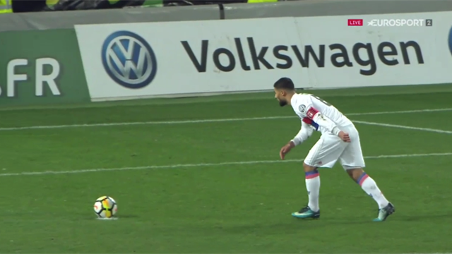 Grâce à Fekir, l’OL a pris l’avantage… sur penalty