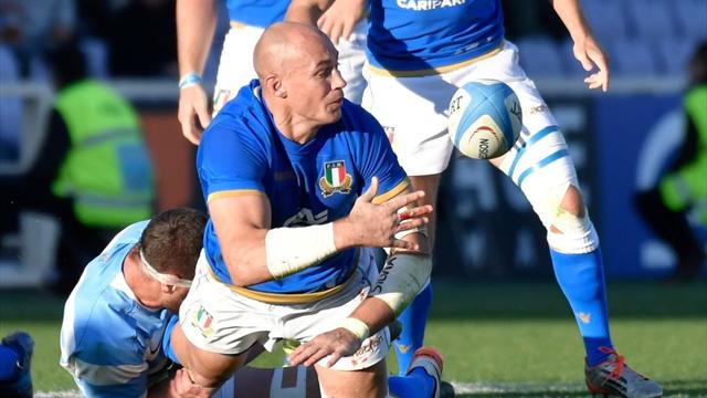 Parisse: "Guai pensare a una Francia in crisi. Ci attende una gara durissima"