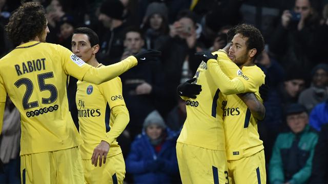 Emery : "Les deux options pour jouer en sentinelle sont Diarra et Lo Celso" Emery : "Les deux options pour jouer en sentinelle sont Diarra et Lo Celso"