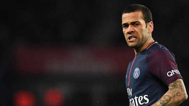Les débats du week-end : Dani Alves est-il un titulaire indiscutable pour Real-PSG ?