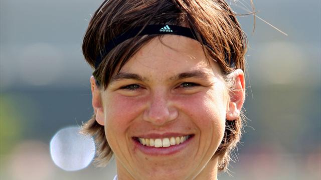 Ex-Nationalspielerin Hingst bleibt Co-Trainerin in Wolfsburg