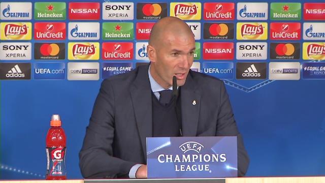 Zidane : "Ronaldo toujours présent dans les grands rendez-vous" Zidane : "Ronaldo toujours présent dans les grands rendez-vous"