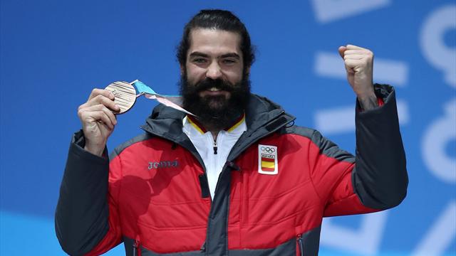 El próximo y sorprendente 'reto' de Regino Hernández tras su medalla histórica y otras curiosidades