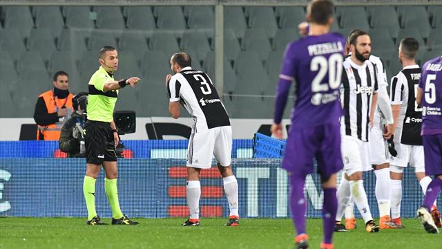 La Fiorentina attacca la Juve: "Inaccettabile protestare in quel modo. Perché gli viene permesso?"