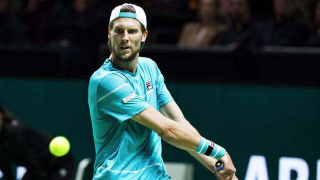 Seppi piega Edmund in tre set e vola al secondo turno