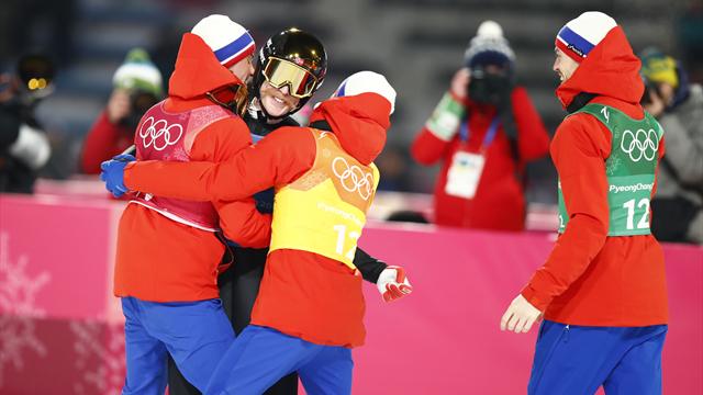 Den norske OL-dominansen fortsetter - utklassing i historisk hopptriumf: – Enormt deilig