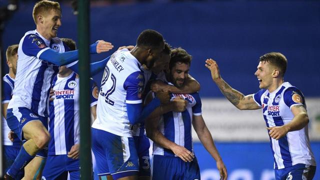 Il Wigan l'ha fatto ancora giant killing in FA Cup Will Grigg elimina il Manchester City