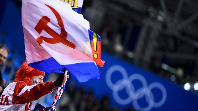Inside the Games: МОК разрешит спортсменам из России пройти под флагом РФ на закрытии Игр