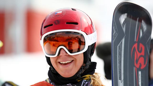 Ledecka secures historic skiing-snowboard double with parallel giant slalom gold