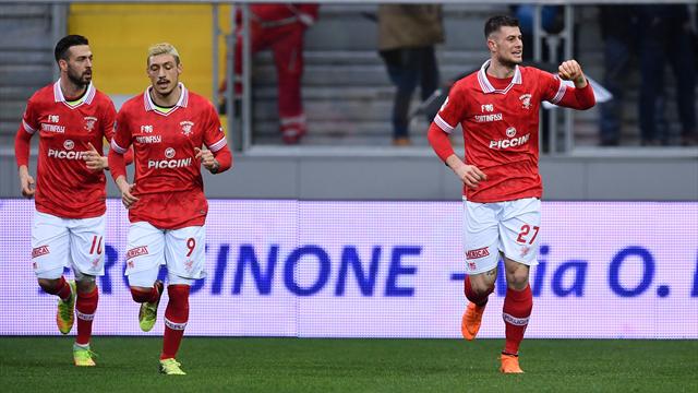 Bennacer al 93' salva l'Empoli a Cittadella e gli regala la vetta solitaria, Frosinone ko a Perugia