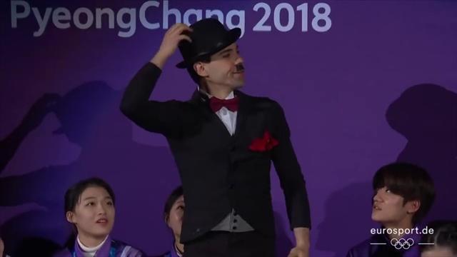 Cappellini-Lanotte magnifici al galà con Charlie Chaplin Cappellini-Lanotte magnifici al galà con Charlie Chaplin