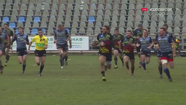 Venditti, che gambe! Splendida meta in coast to coast per il numero 11 delle Zebre contro Cardiff Venditti, che gambe! Splendida meta in coast to coast per il numero 11 delle Zebre contro Cardiff