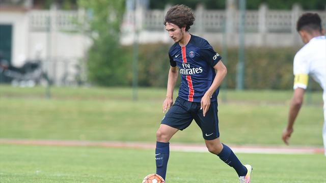 Adli, pépite atypique et première victoire estivale du PSG