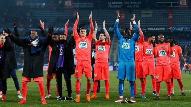 D’une tête rageuse, Diomandé a achevé Lyon et envoyé Caen dans le dernier carré : Le résumé en vidéo