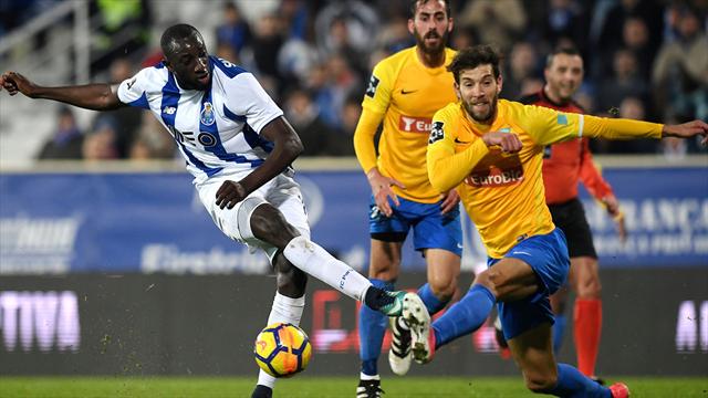 Porto se défend d'avoir truqué un match contre Estoril