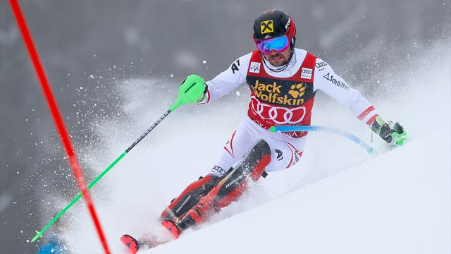 Hirscher domine, Noël épate