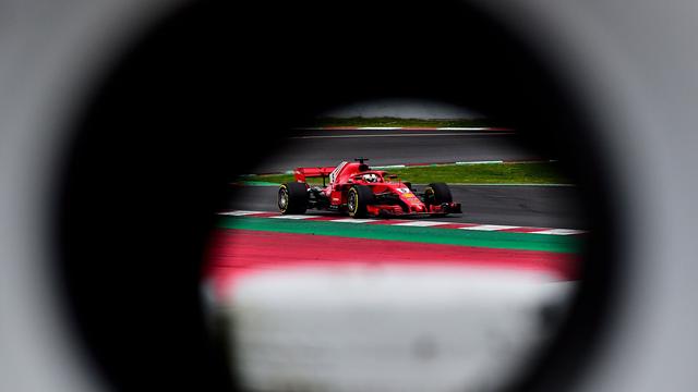 A Räikkönen le chrono du jour, à Vettel la référence de l'hiver