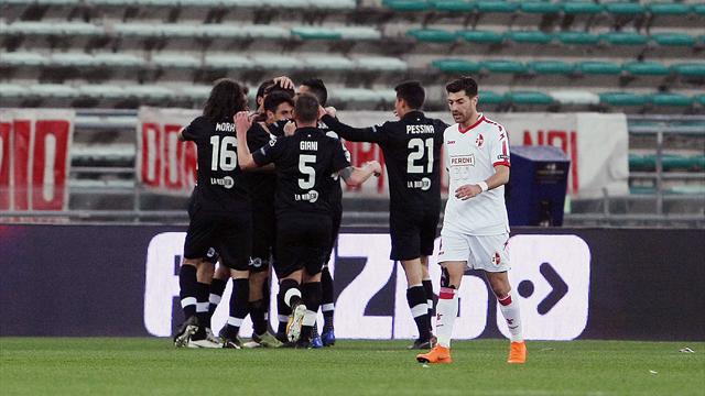 Recuperi: Brienza riacciuffa lo Spezia e salva il Bari, il Carpi passa a Pescara
