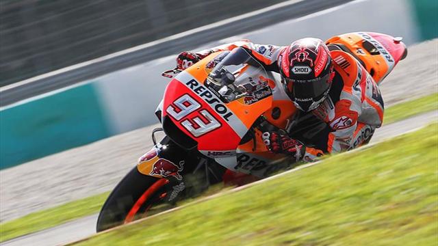 Márquez comienza la defensa del título en un escenario hostil