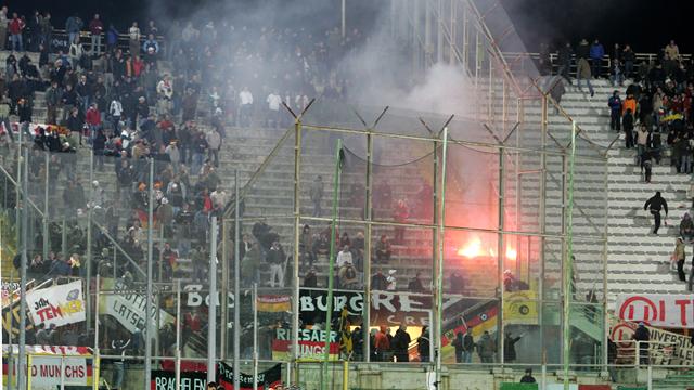 Eklat von Prag: Ermittlungen gegen deutsche Hooligans ohne Ergebnis