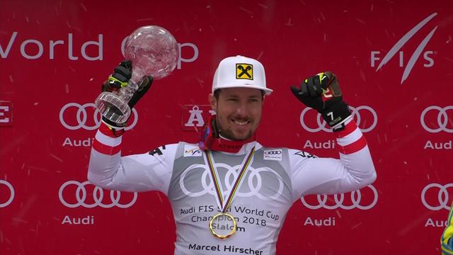 Hirscher recibe el Globo de Cristal como campeón de Eslalon Hirscher recibe el Globo de Cristal como campeón de Eslalon