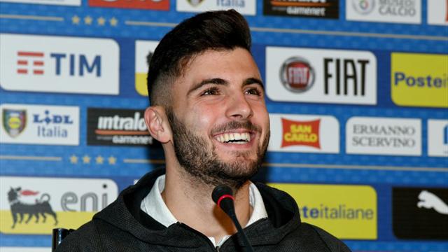 Cutrone: "Dalla Primavera del Milan alla Nazionale, non ci credo. Grazie a Montella e Gattuso" Cutrone: "Dalla Primavera del Milan alla Nazionale, non ci credo. Grazie a Montella e Gattuso"