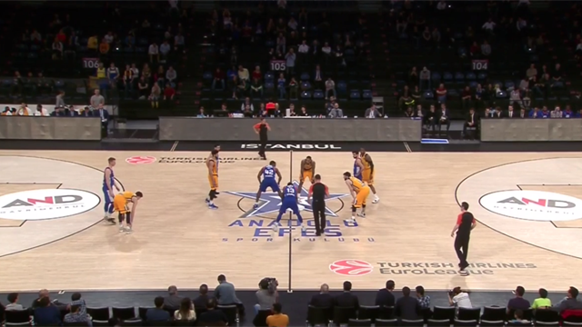 Highlights: Anadolu Efes Istanbul 73-85 Khimki Mosca Highlights: Anadolu Efes Istanbul 73-85 Khimki Mosca