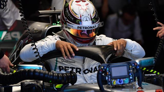 Hamilton detta legge nelle libere, ma Verstappen è vicino; Raikkonen quarto e Vettel quinto