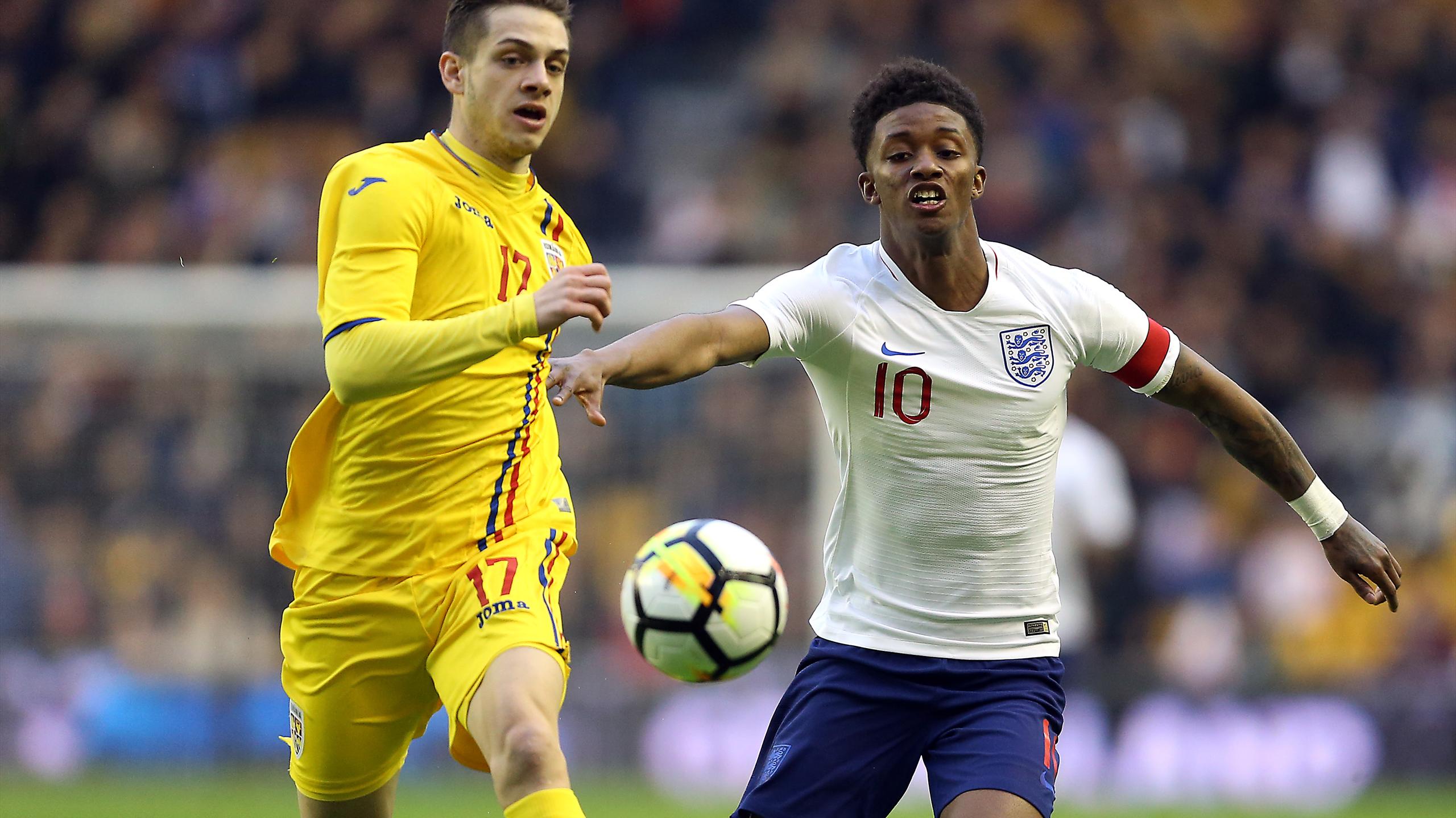 Demarai Gray still harbours hopes of late World Cup call Eurosport
