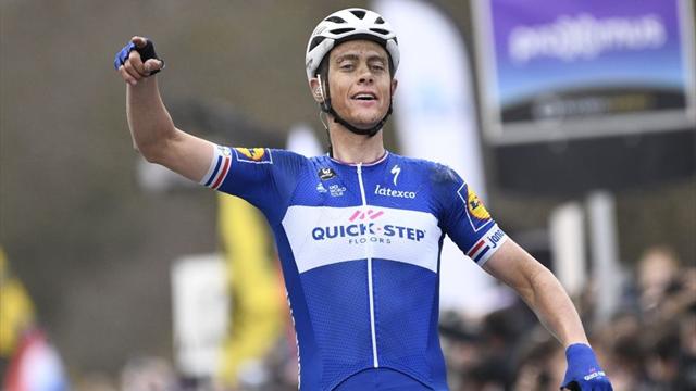Nibali ci prova ma Terpstra è un fenomeno: suo il Giro delle Fiandre, ancora ko Sagan