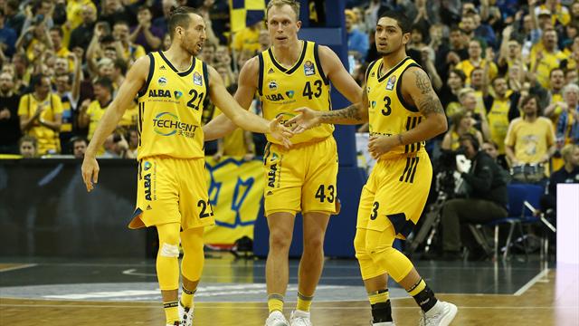 Alba Berlin setzt Spitzenreiter FC Bayern unter Druck