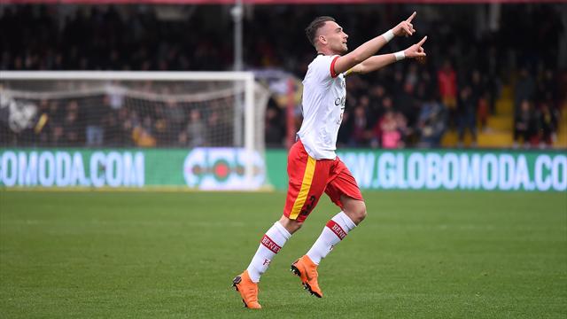 Il Benevento annichilisce un pessimo Verona: Letizia e doppio Diabatè, netto 3-0 al Vigorito