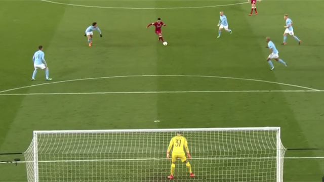 Le boulet de canon de Oxlade-Chamberlain face à City