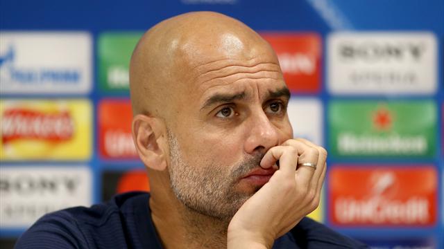 Guardiola risponde a Raiola: "Se sono un cane perchè mi ha offerto Pogba?" Guardiola risponde a Raiola: "Se sono un cane perchè mi ha offerto Pogba?"