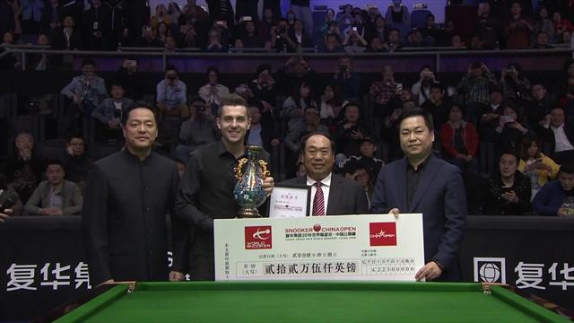Selby-show al China Open: Hawkins superato 11-3 in finale Selby-show al China Open: Hawkins superato 11-3 in finale