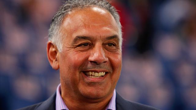 Mea culpa du président de la Roma, qui a fêté la victoire dans une fontaine