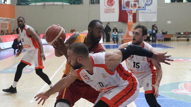 Galatasaray Odeabank deplasmanda kayıp