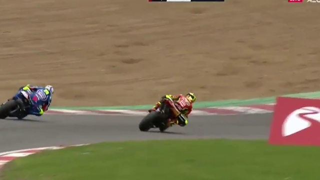 Byrne makes crucial overtake to clinch win in Race 1 at Brands Hatch Byrne makes crucial overtake to clinch win in Race 1 at Brands Hatch