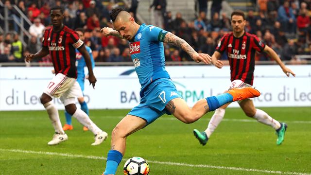 A une semaine du choc face à la Juve, Naples perd encore du terrain