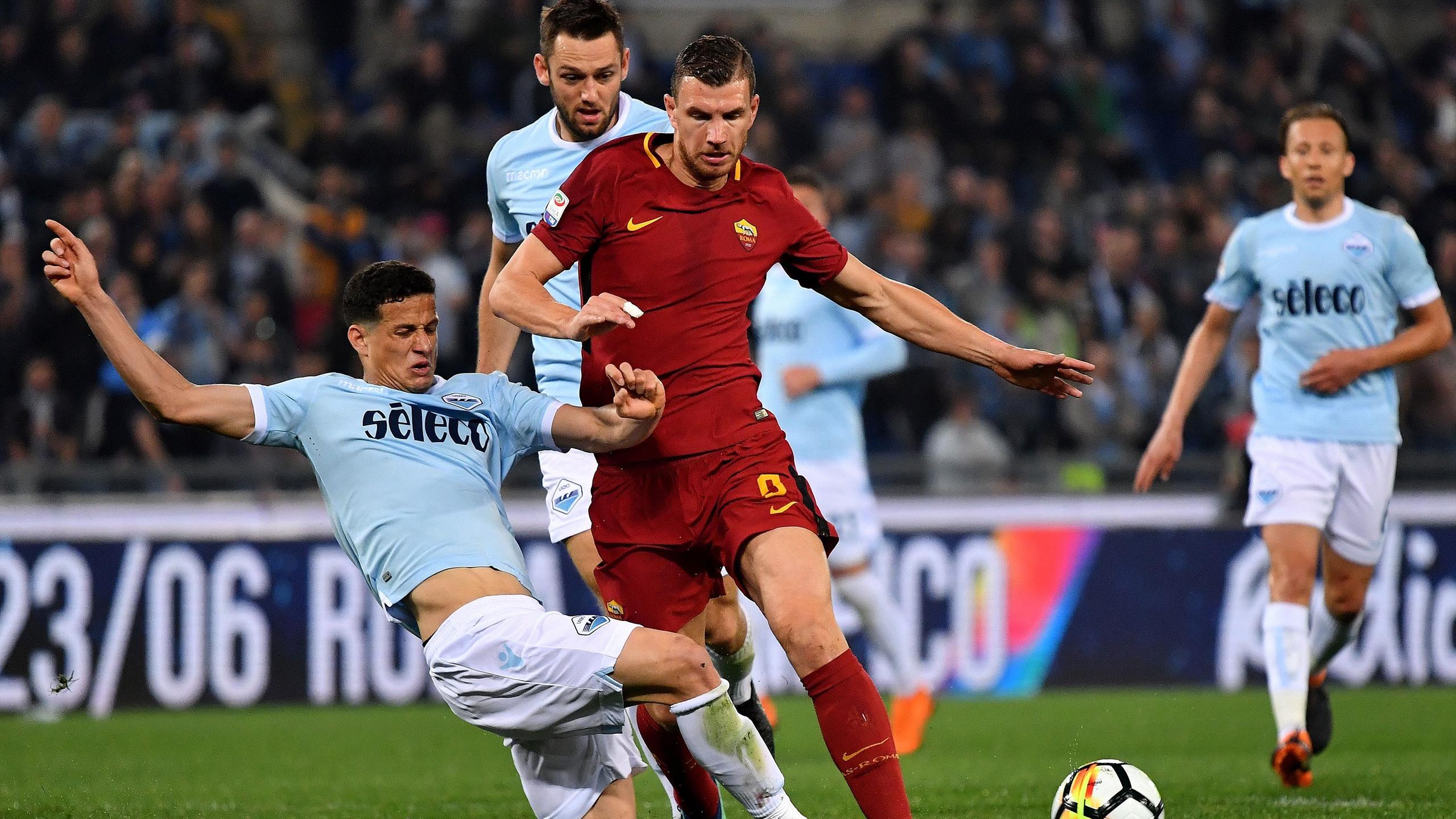 El ´Derby di Roma´ finaliza sin goles; la Juve da un importante paso hacia el título El ´Derby di Roma´ finaliza sin goles; la Juve da un importante paso hacia el título