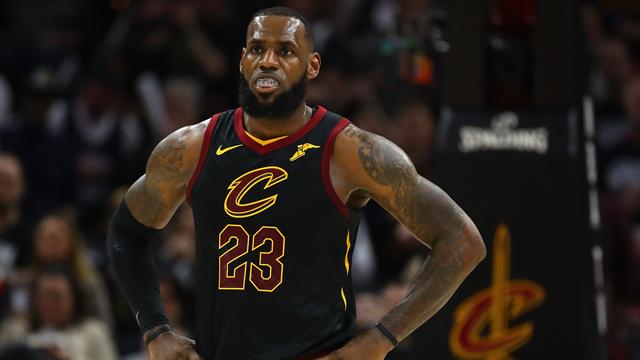 Klatsche für James und Co. - Harden brilliert