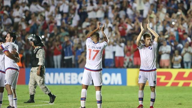 Nacional gana y se mantiene en solitario en el liderato del Apertura uruguayo